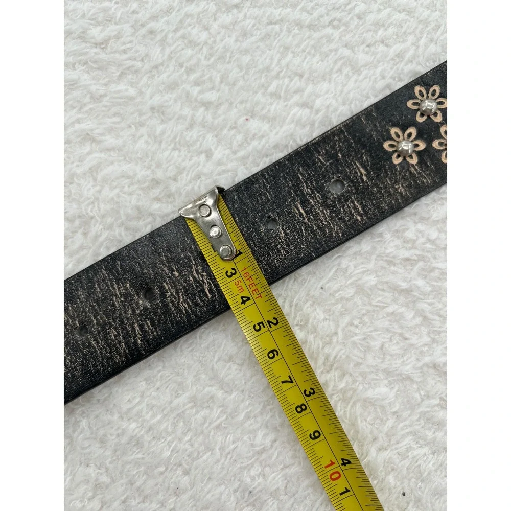 Womens Distressed Black  Floral Studded Rhinestone Rodeo Buckle Belt 1629 L